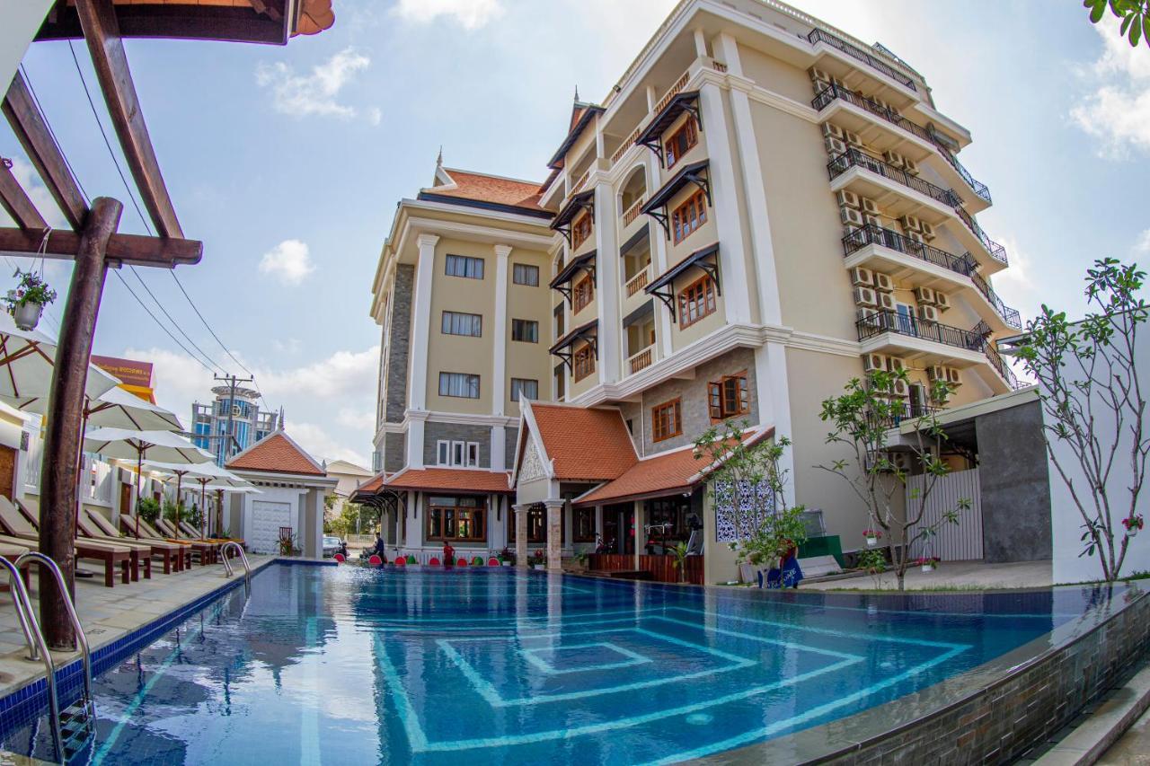 Kampong Thom Palace Hotel Екстер'єр фото
