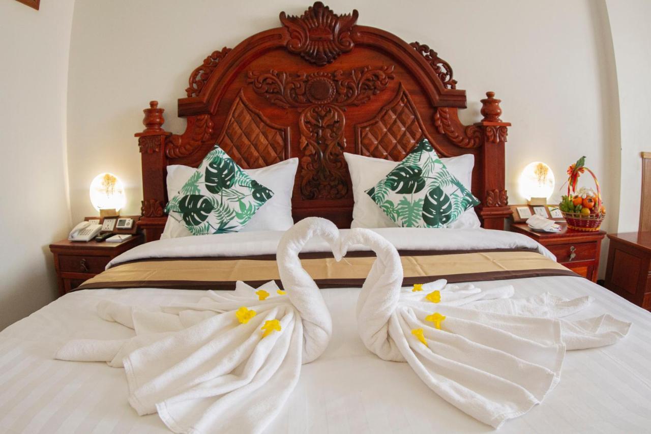Kampong Thom Palace Hotel Екстер'єр фото