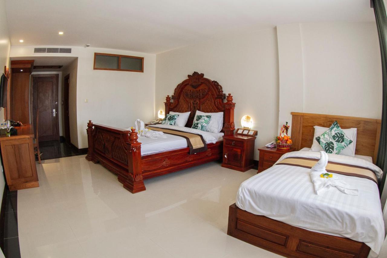 Kampong Thom Palace Hotel Екстер'єр фото