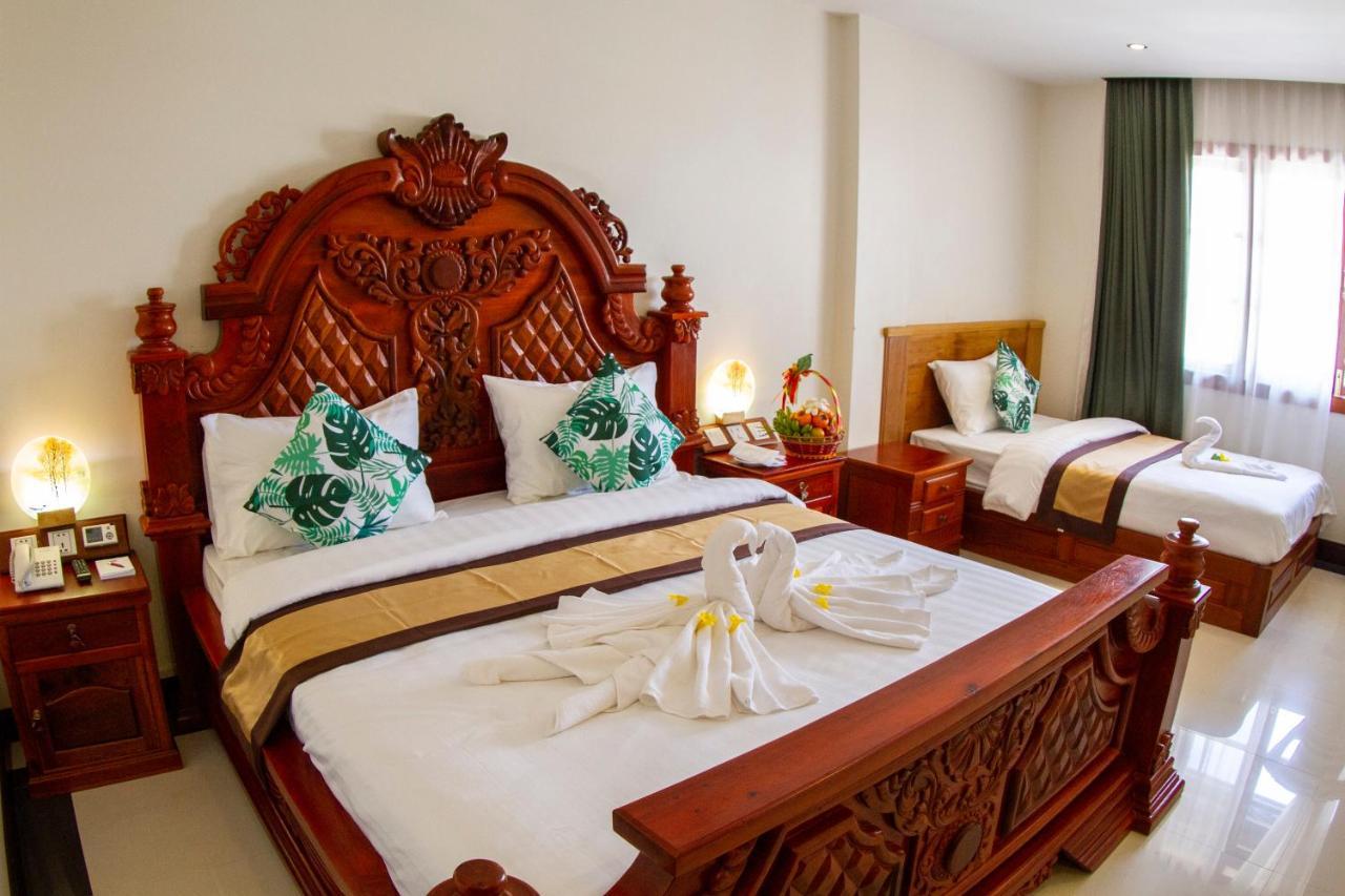 Kampong Thom Palace Hotel Екстер'єр фото