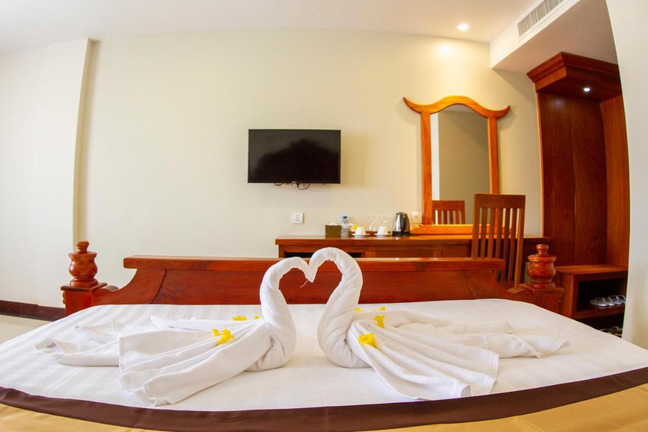 Kampong Thom Palace Hotel Екстер'єр фото
